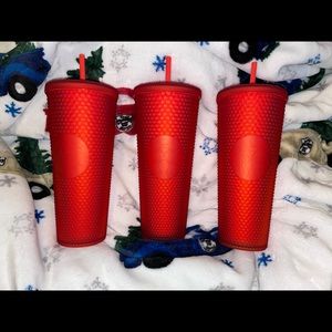 ❄️Starbucks 2020 Red studded cup❄️